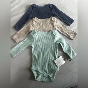 Cloud Island Ribbed Baby Bodysuit Trio - Navy, Beige, Mint